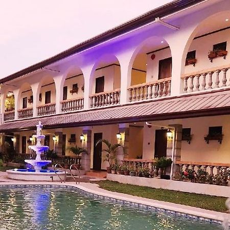 Solano Hotel & Resort At Casa Ysabel Lipa City Εξωτερικό φωτογραφία